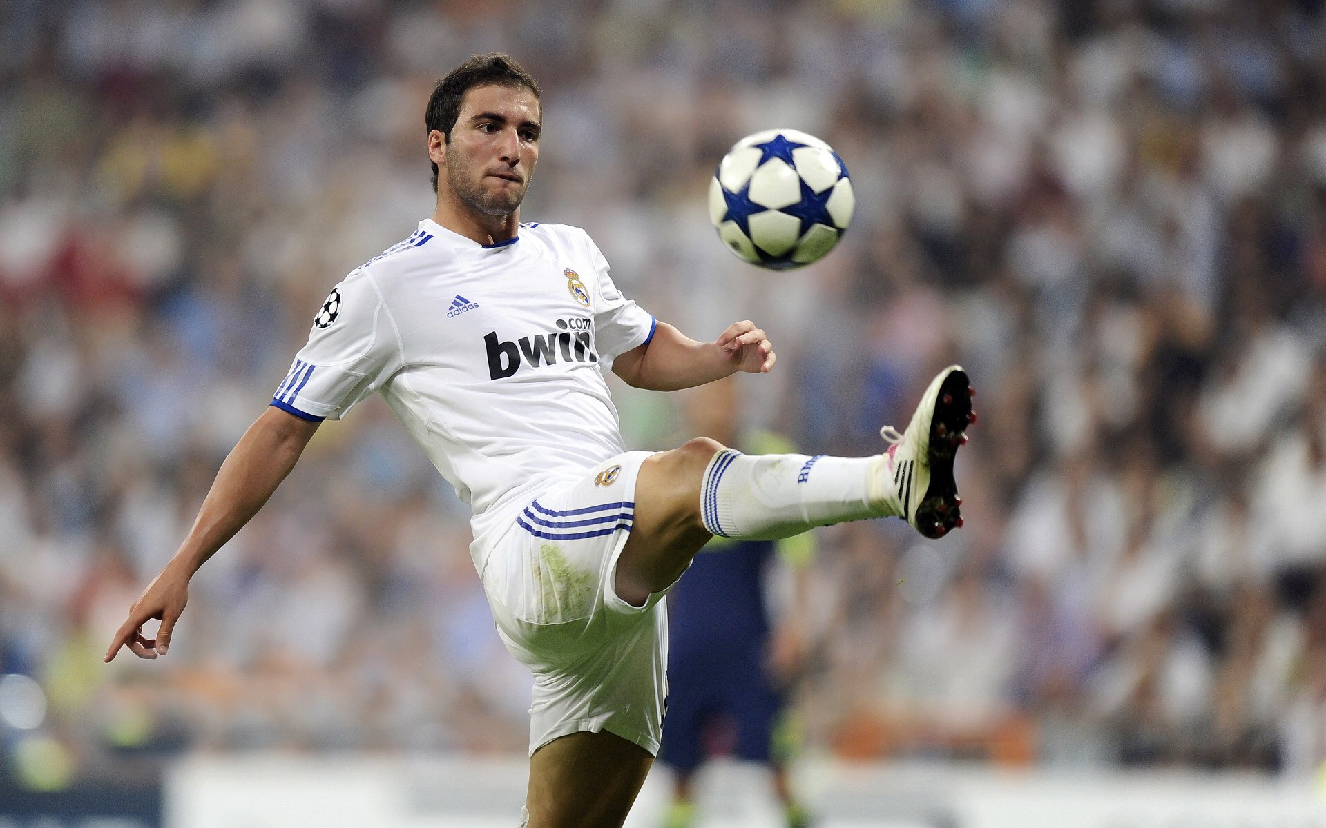 “华金·托比利亚的全场覆盖与高效反击,成为阿根廷美洲狮队的关键力量”