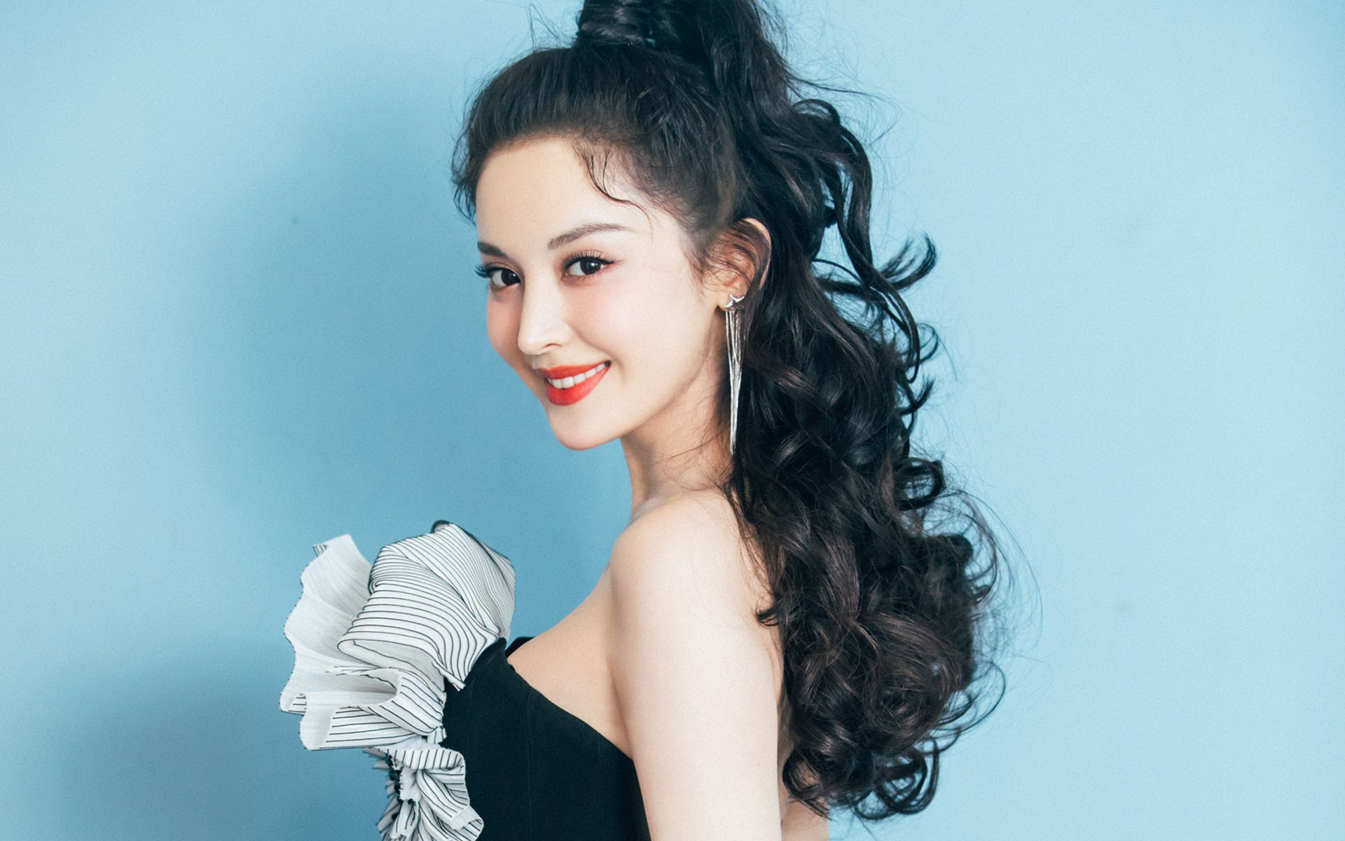 叶门男篮在国际赛场中展现风采,激情拼搏跃向新高,电影叶门3